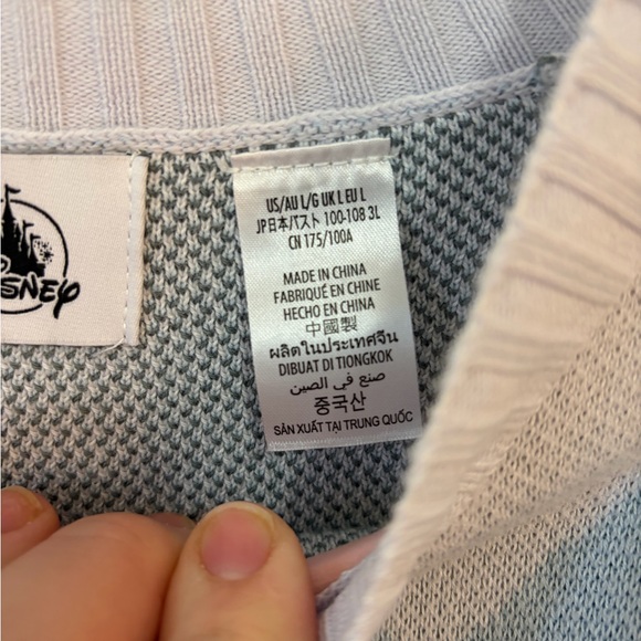 Disney’s Mickey & Minnie Ski knit Crew neck Sweater Size Large - Picture 3 of 7